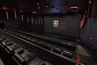 なぜ、映画館はいい音なのか？<br>ホームシアターには「ルームチューニング」が必要だ！