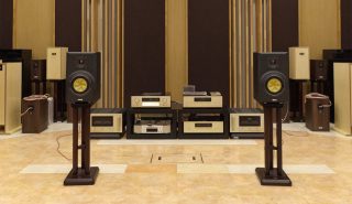 FOSTEXの新スピーカー「NF06」はホームシアターでも使いたい次世代ニアフィールドモニター