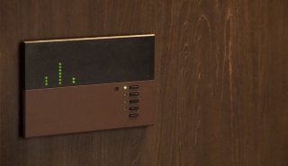 ルートロンのLED調光システムは正確かつ静音。作品に没入できる環境づくりの実践術
