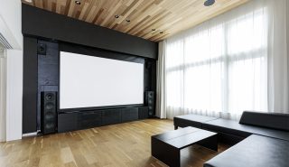 リビングシアターCASE62 開放的なリビングでシアターの没入感も追求